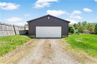 9 Midway Dr, Kennedy Township, PA 15136
