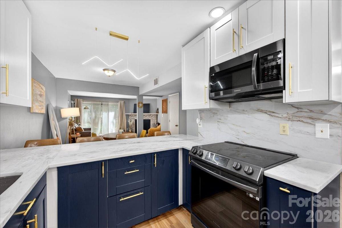 8007 Horse Chestnut Lane, Charlotte, NC 28277