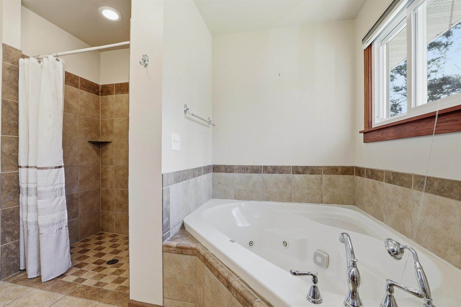 5219 Jordan Road, Stevens Point, WI 54482