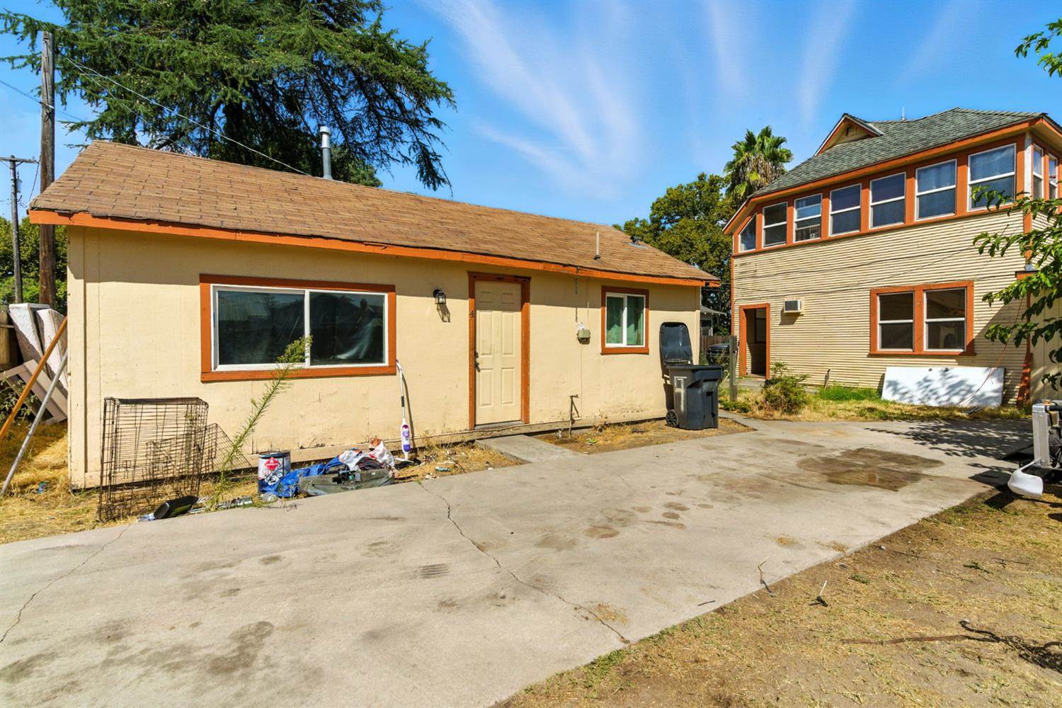 312 West Main Street, Turlock, CA 95380