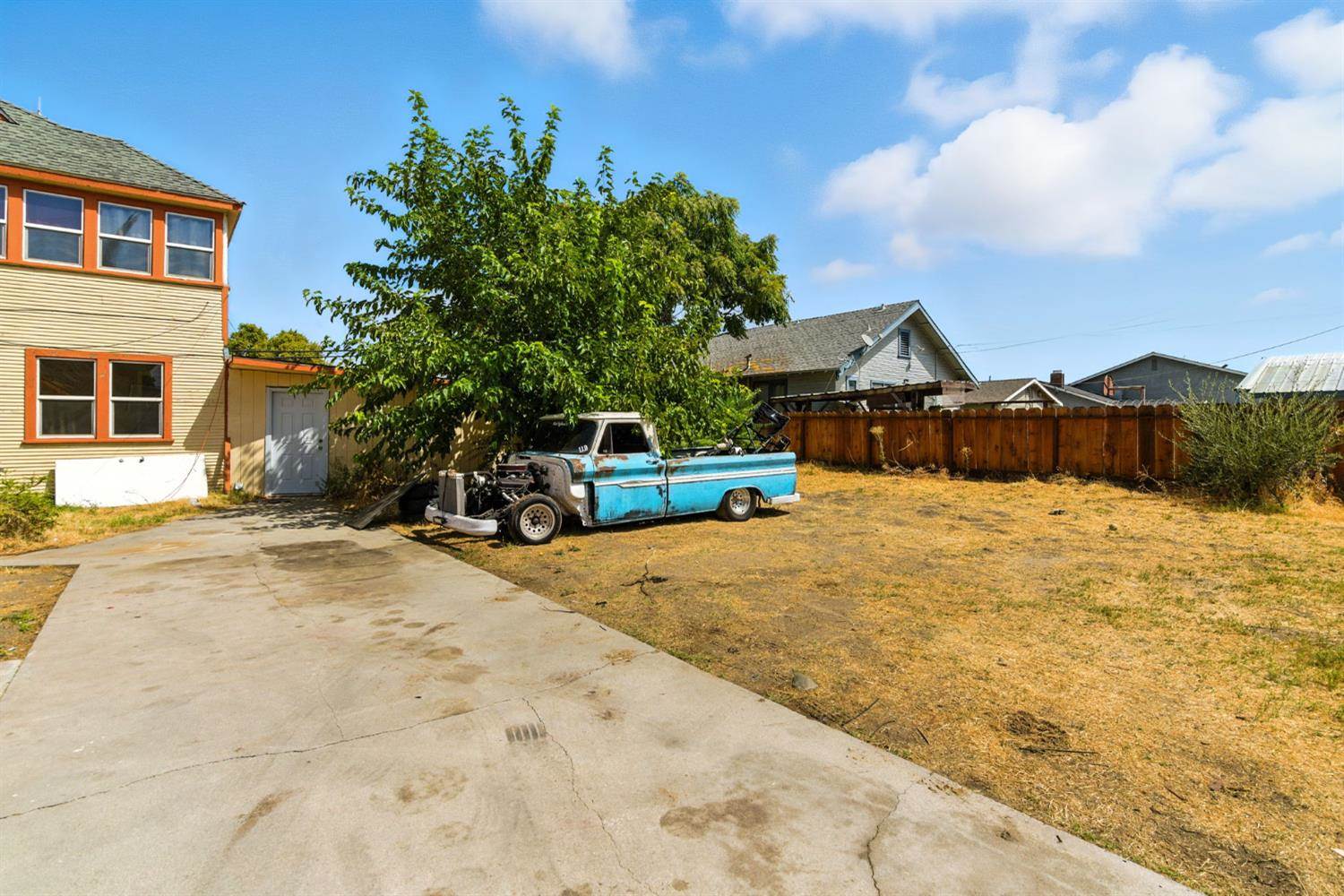 312 West Main Street, Turlock, CA 95380