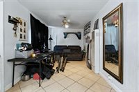 312 West Main Street, Turlock, CA 95380