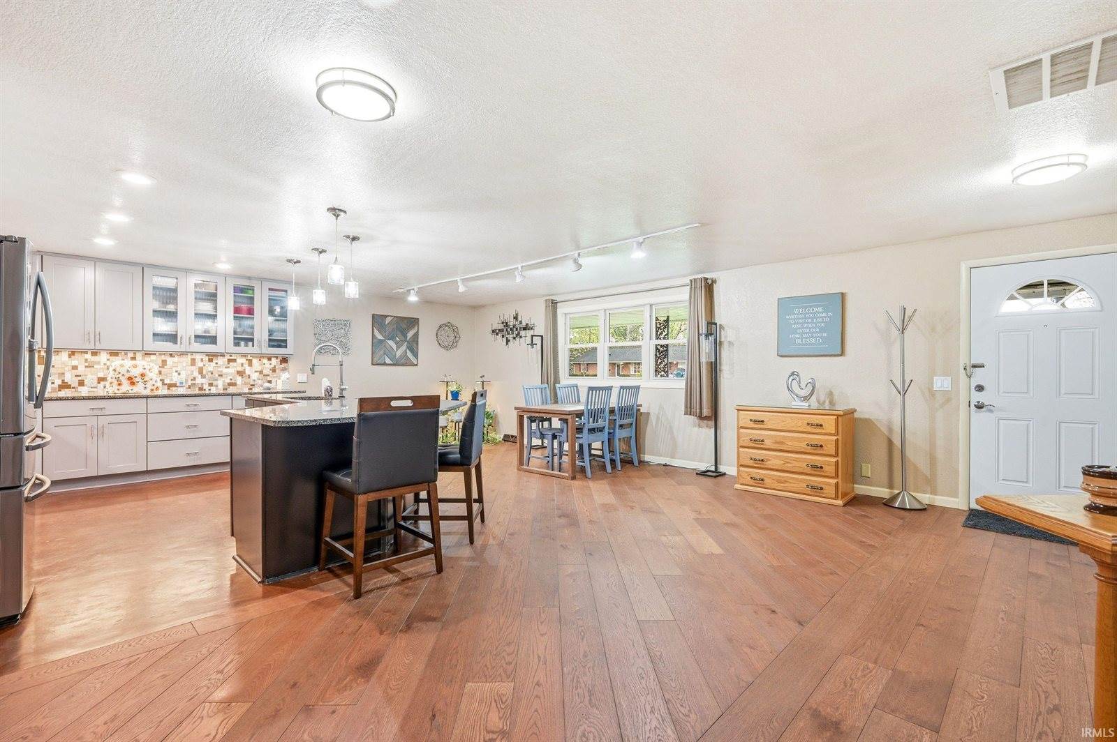 9113 W Lone Beech Drive, Muncie, IN 47304