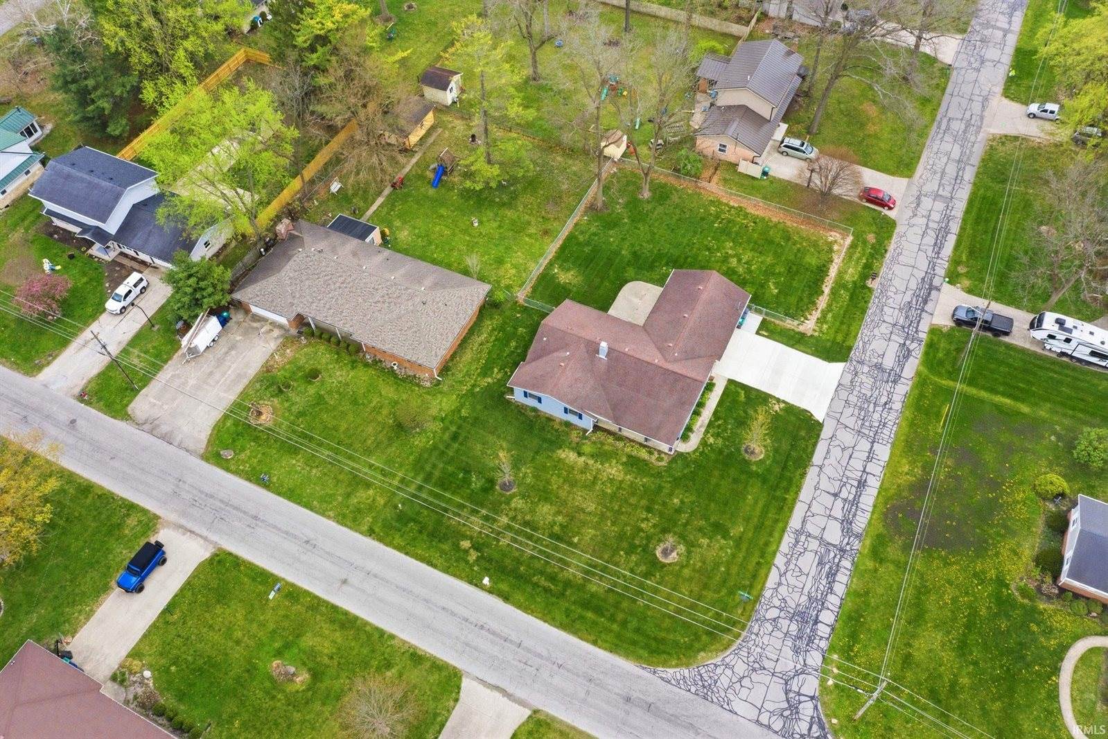 9113 W Lone Beech Drive, Muncie, IN 47304