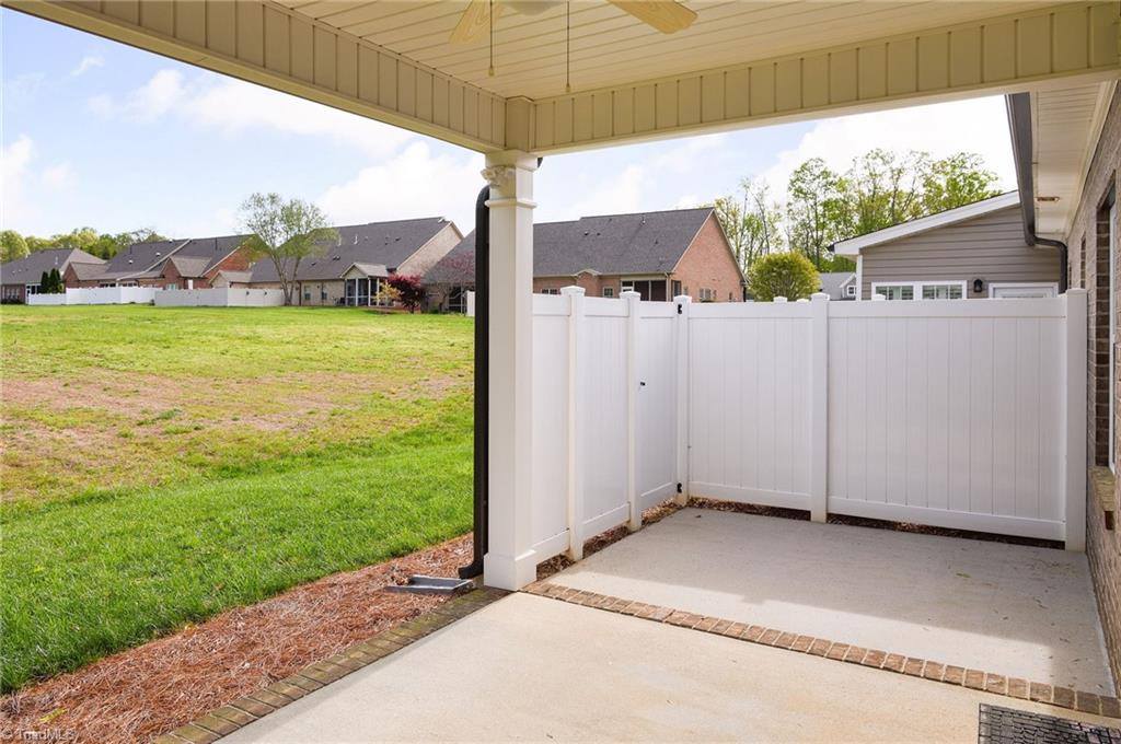 312 Lawrence Drive, Lexington, NC 27295