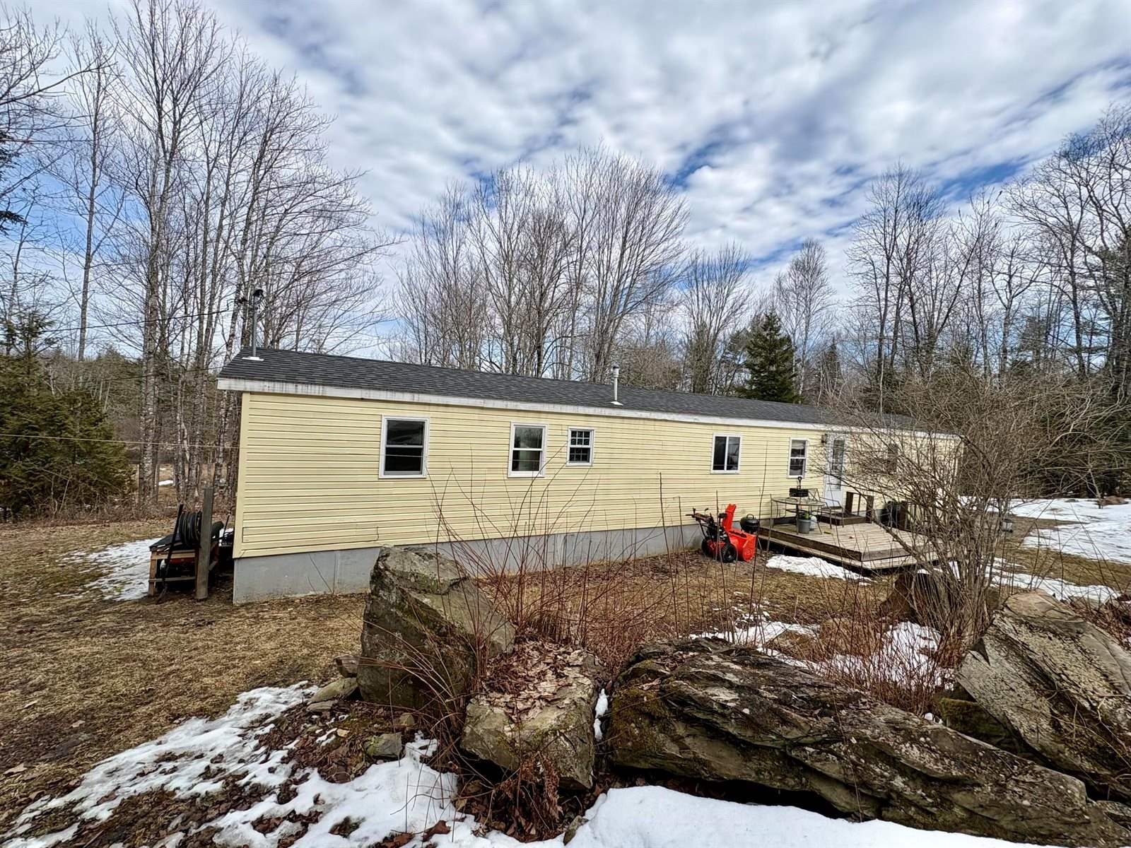 36 Springfield Road, Winn, ME 04495