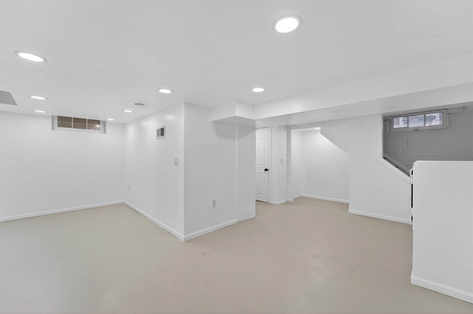 8630 West Lancaster Ave, Milwaukee, WI 53225