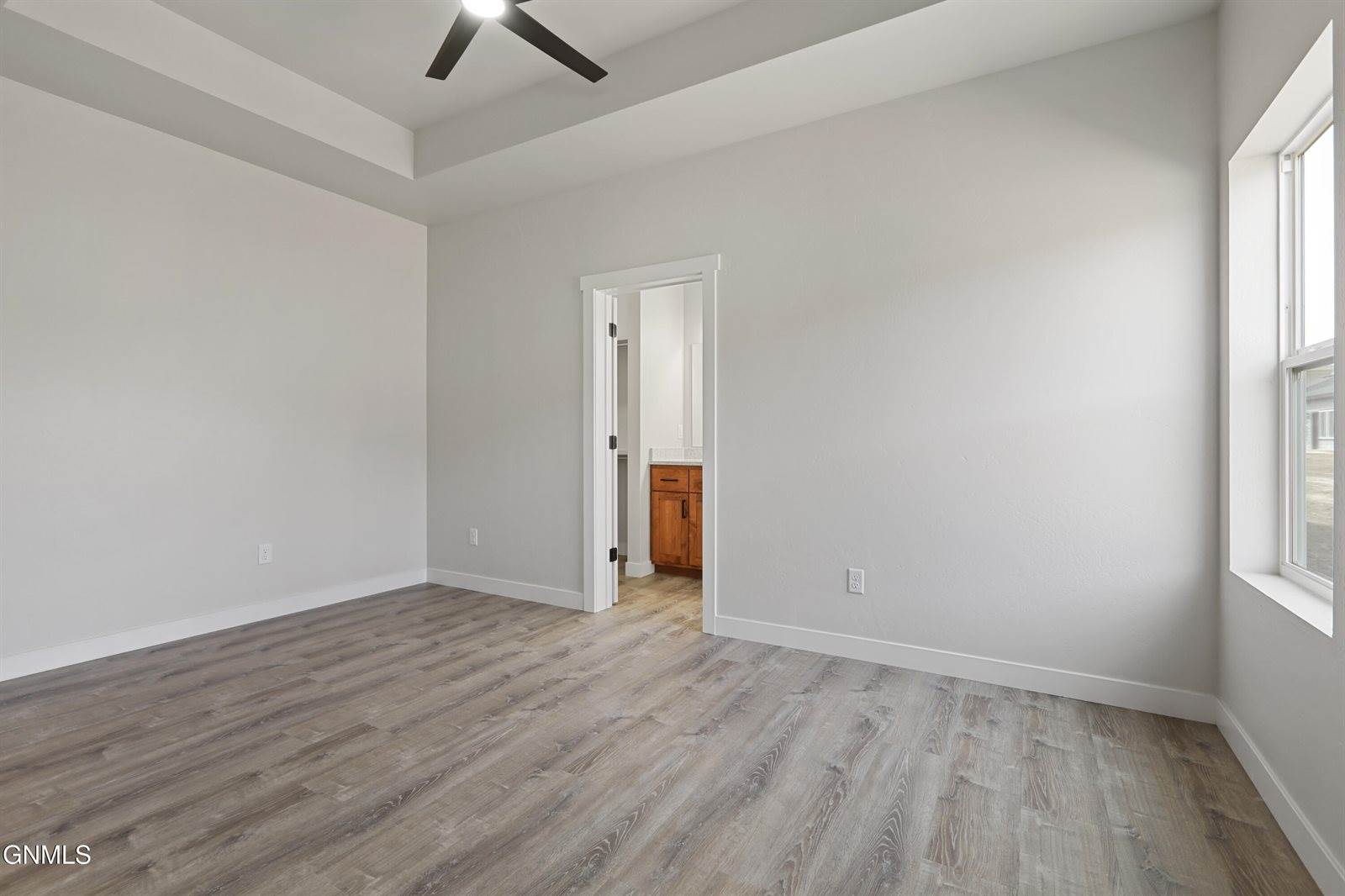 3410 34th Street West, Williston, ND 58801