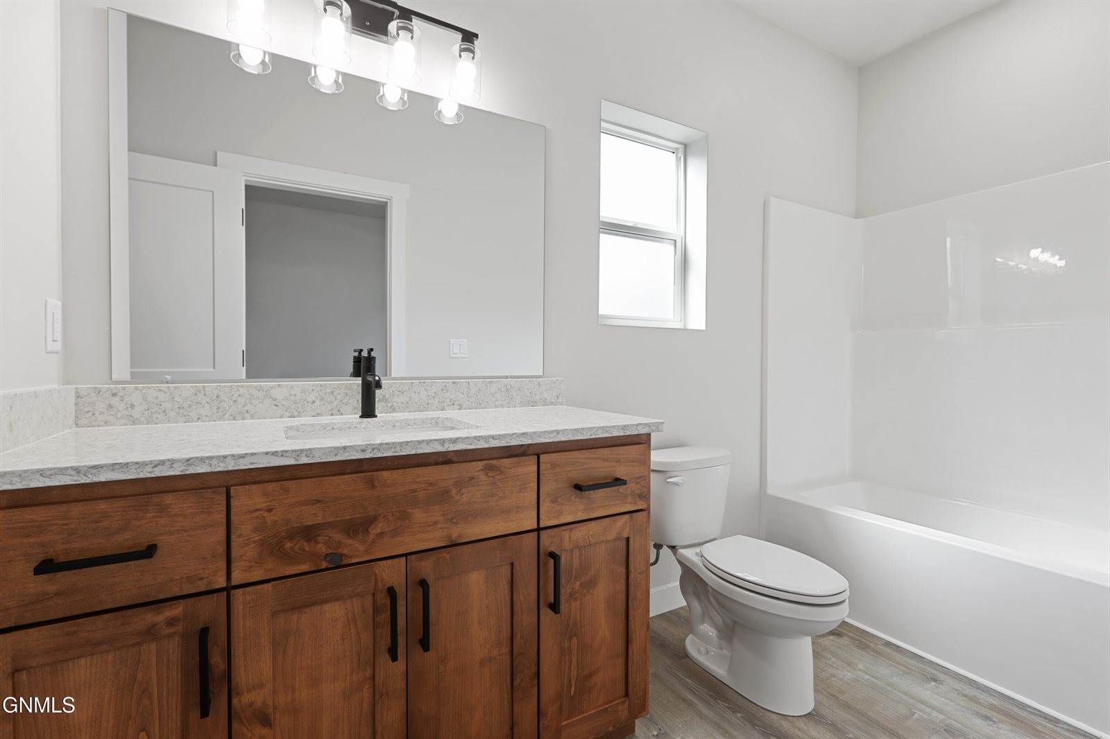 3410 34th Street West, Williston, ND 58801