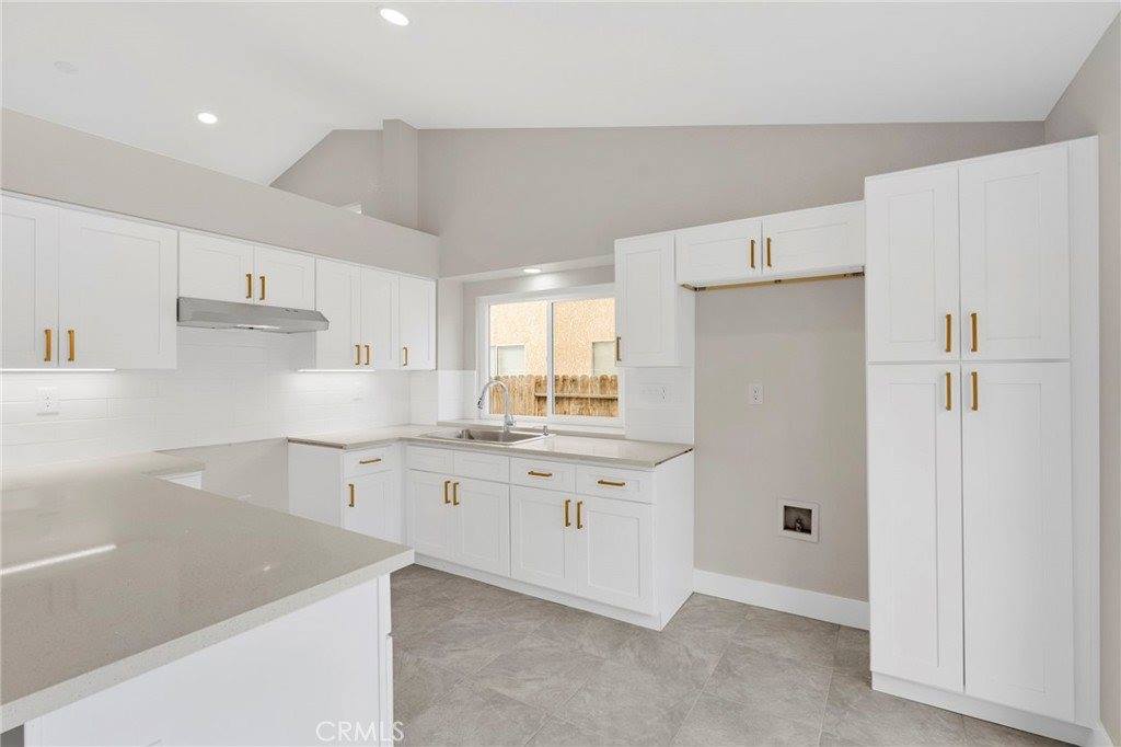 10460 Bouquet Avenue, Adelanto, CA 92301