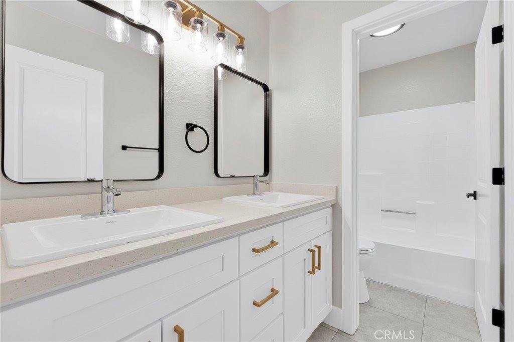 10460 Bouquet Avenue, Adelanto, CA 92301