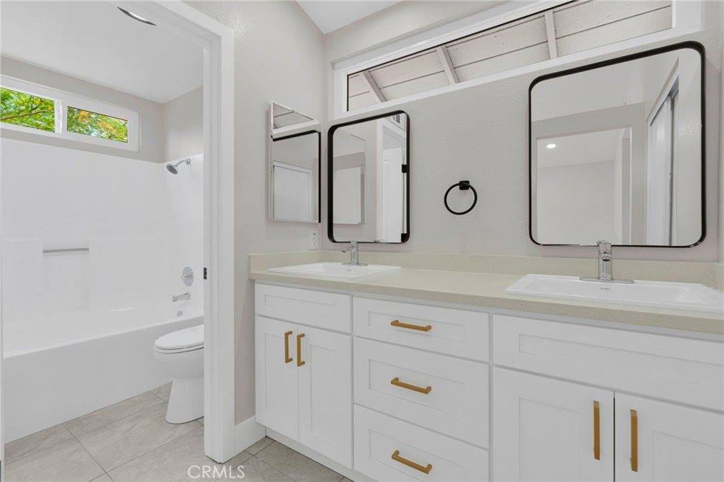 10460 Bouquet Avenue, Adelanto, CA 92301