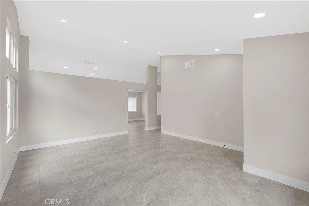 10460 Bouquet Avenue, Adelanto, CA 92301