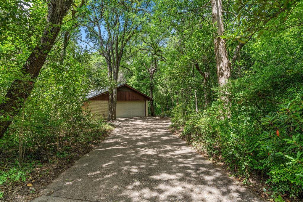 7821 Tallahassee Road, Woodway, TX 76712