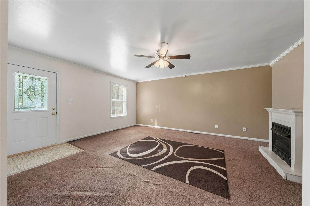 1936 Upper Iron Bridge Road, Oakland, KY 42159