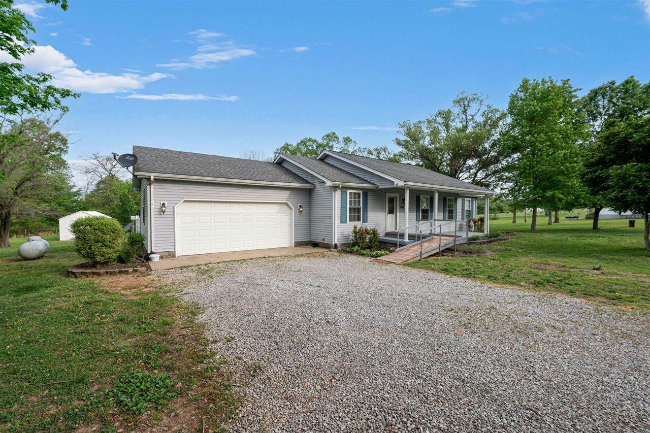 1936 Upper Iron Bridge Road, Oakland, KY 42159