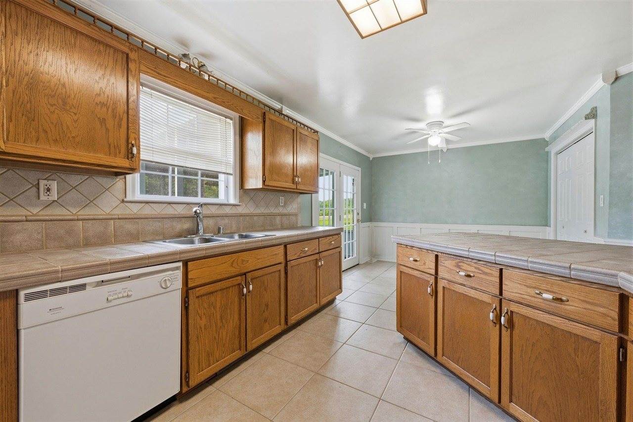 1936 Upper Iron Bridge Road, Oakland, KY 42159