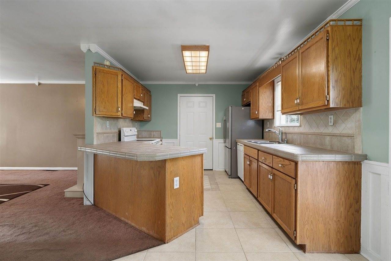 1936 Upper Iron Bridge Road, Oakland, KY 42159