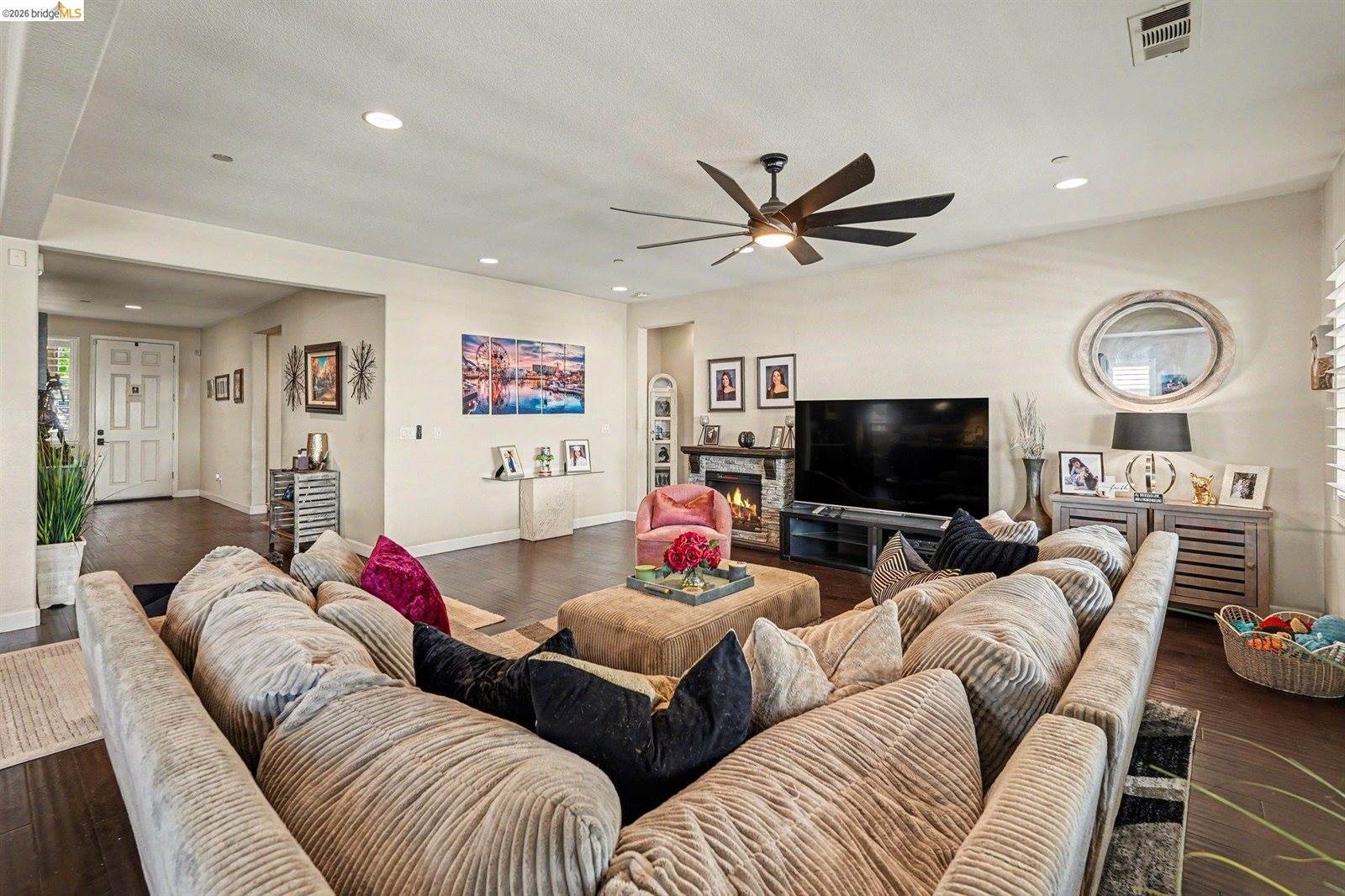 1405 Ridgefield Ct, Brentwood, CA 94513