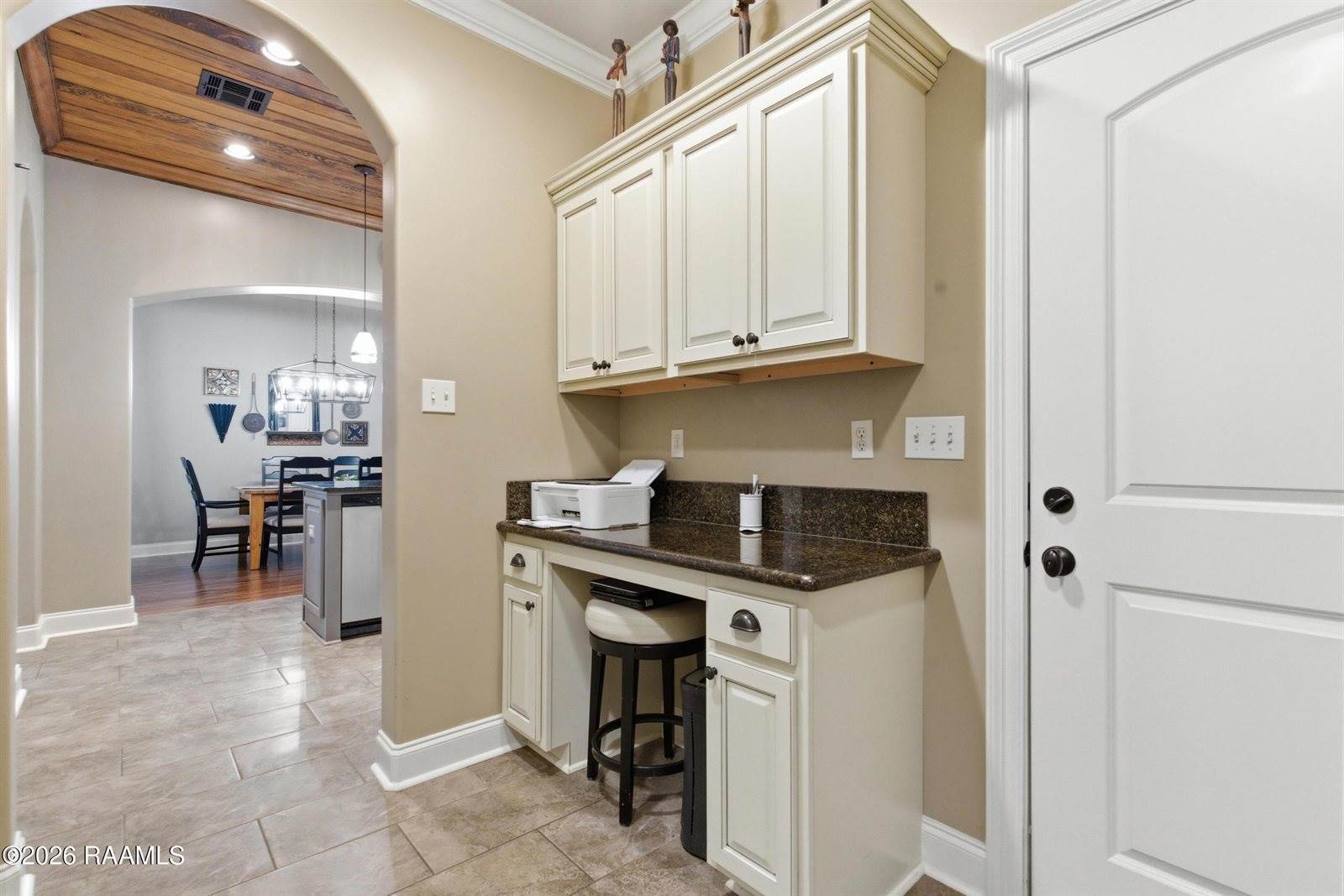 400 Old Cypress Drive, Broussard, LA 70518