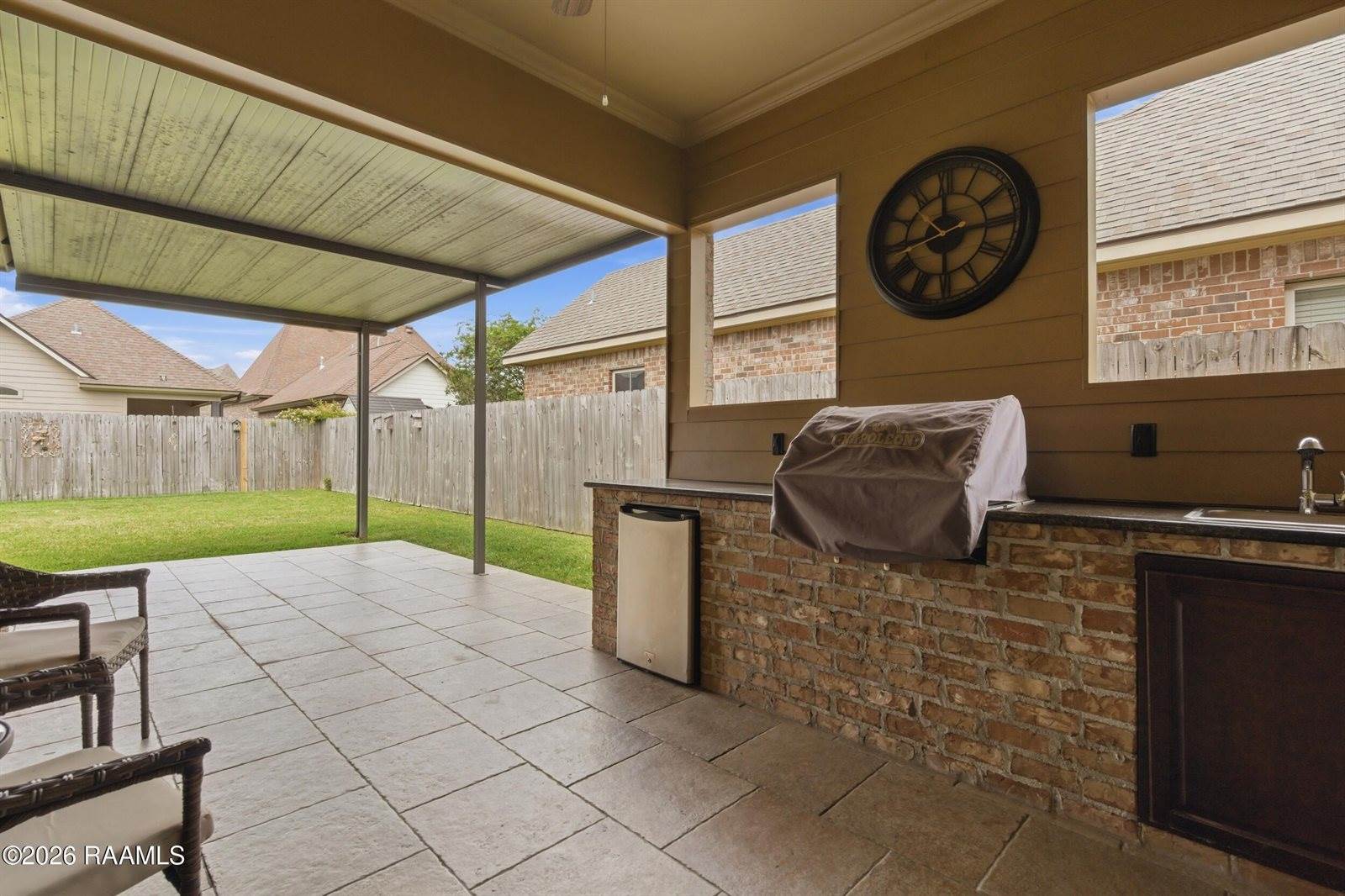 400 Old Cypress Drive, Broussard, LA 70518