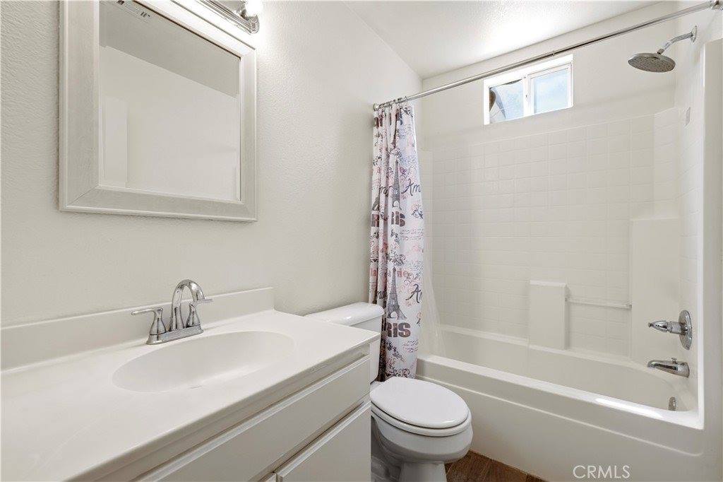 44131 Sunmist Court, Lancaster, CA 93535