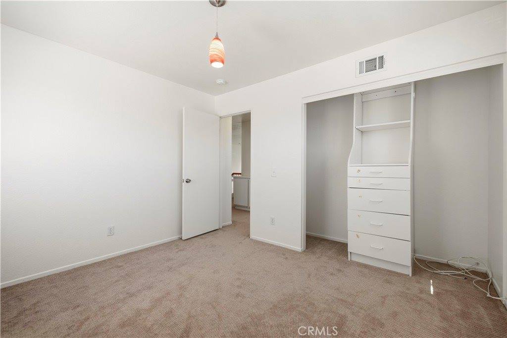 44131 Sunmist Court, Lancaster, CA 93535