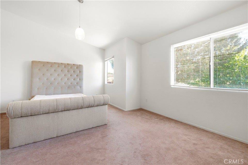 44131 Sunmist Court, Lancaster, CA 93535