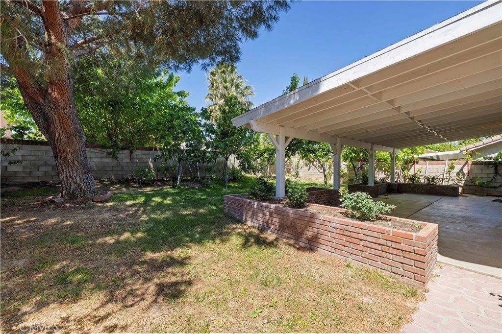 44131 Sunmist Court, Lancaster, CA 93535