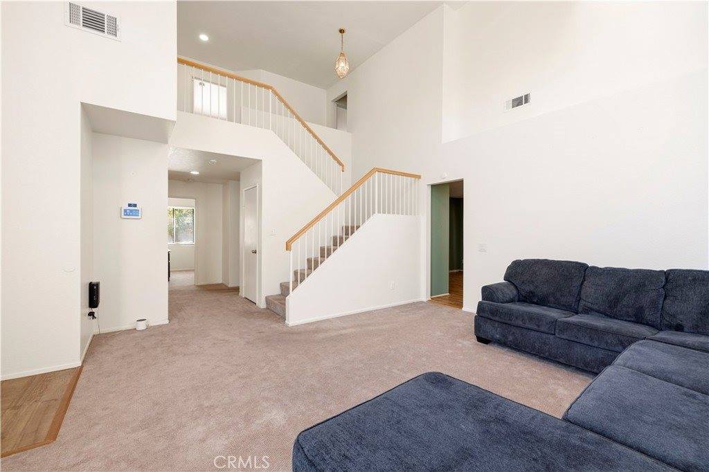 44131 Sunmist Court, Lancaster, CA 93535