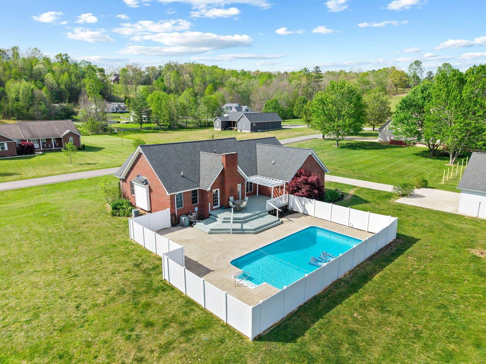 55 Candi Brook Lane, Corbin, KY 40701