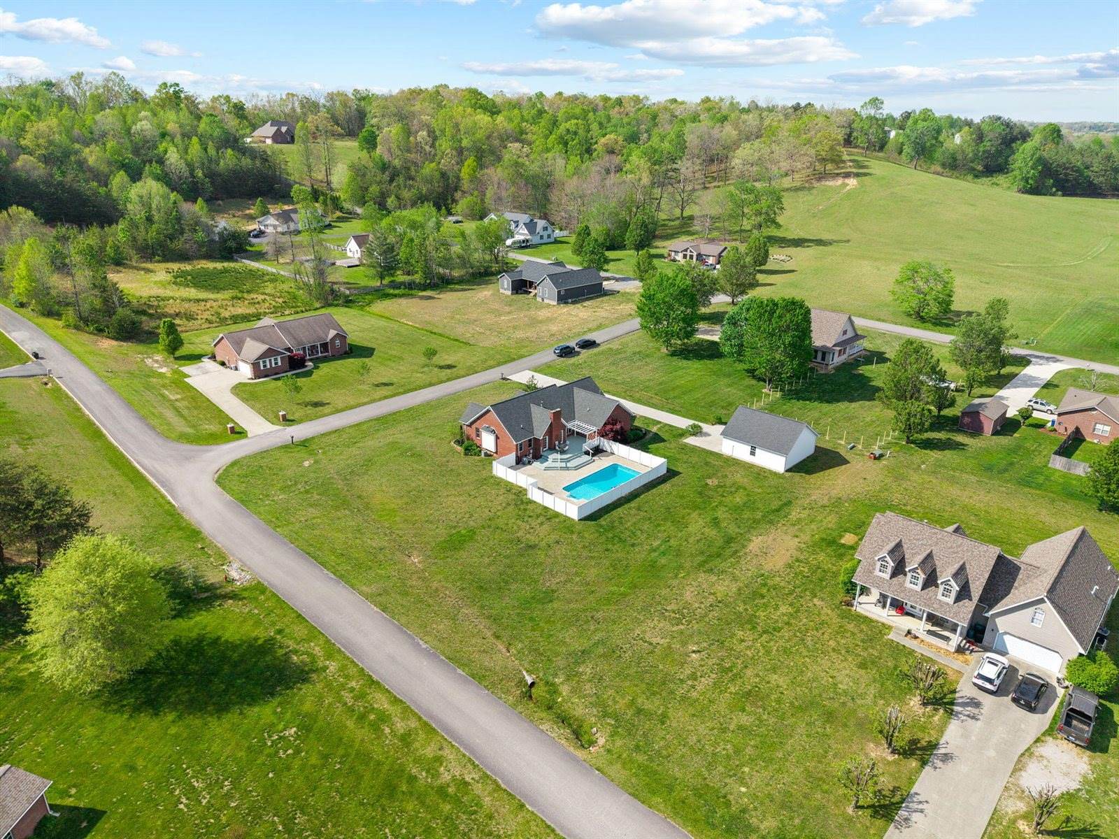 55 Candi Brook Lane, Corbin, KY 40701