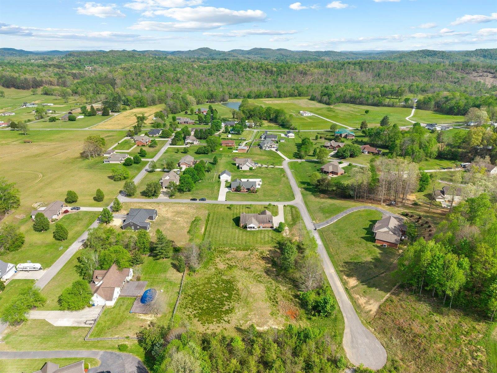 55 Candi Brook Lane, Corbin, KY 40701