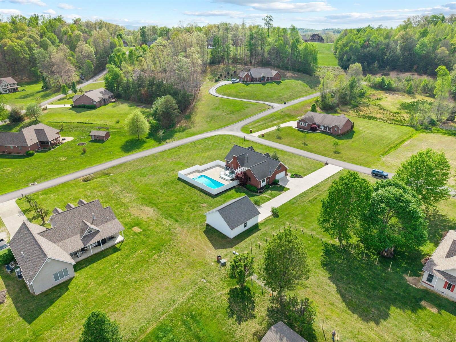 55 Candi Brook Lane, Corbin, KY 40701