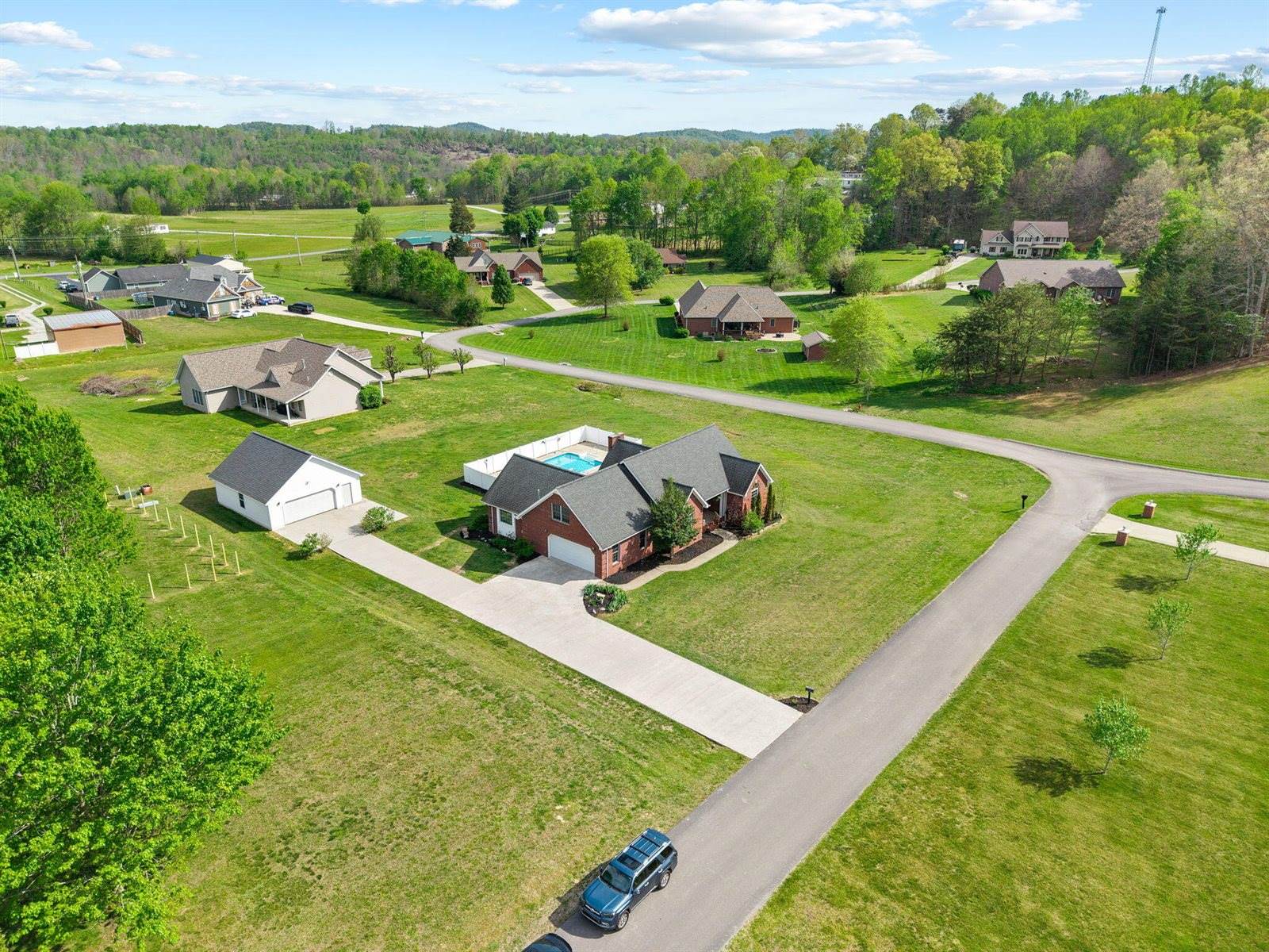 55 Candi Brook Lane, Corbin, KY 40701