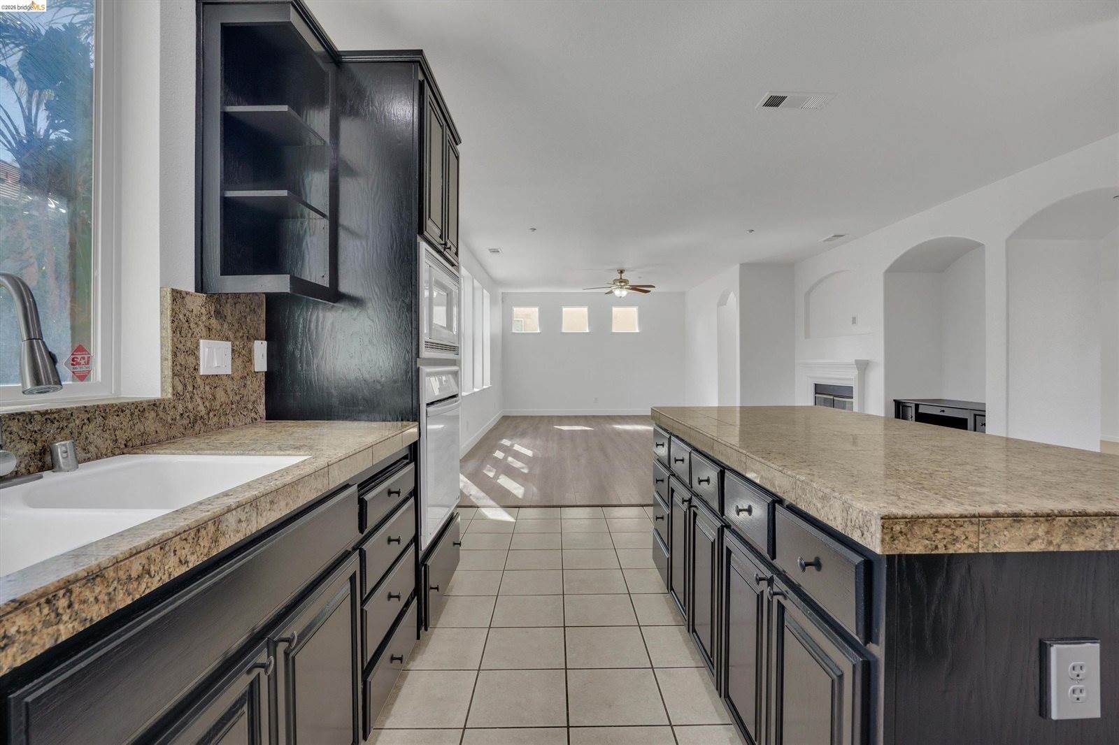 2340 St Augustine Dr, Brentwood, CA 94513