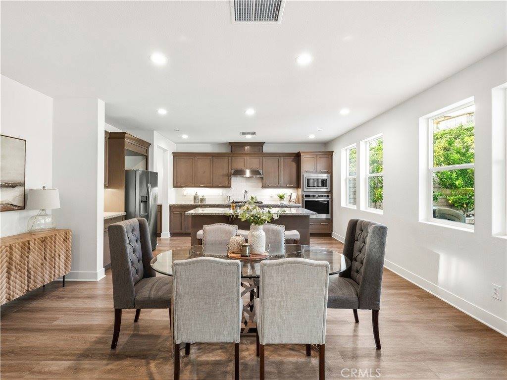 19149 Lauren Lane, Saugus, CA 91350