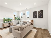 19149 Lauren Lane, Saugus, CA 91350