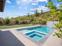 19149 Lauren Lane, Saugus, CA 91350