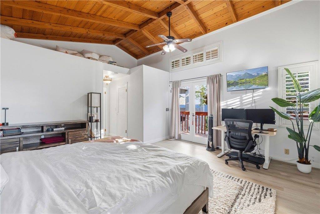 25048 Wheeler, Newhall, CA 91321
