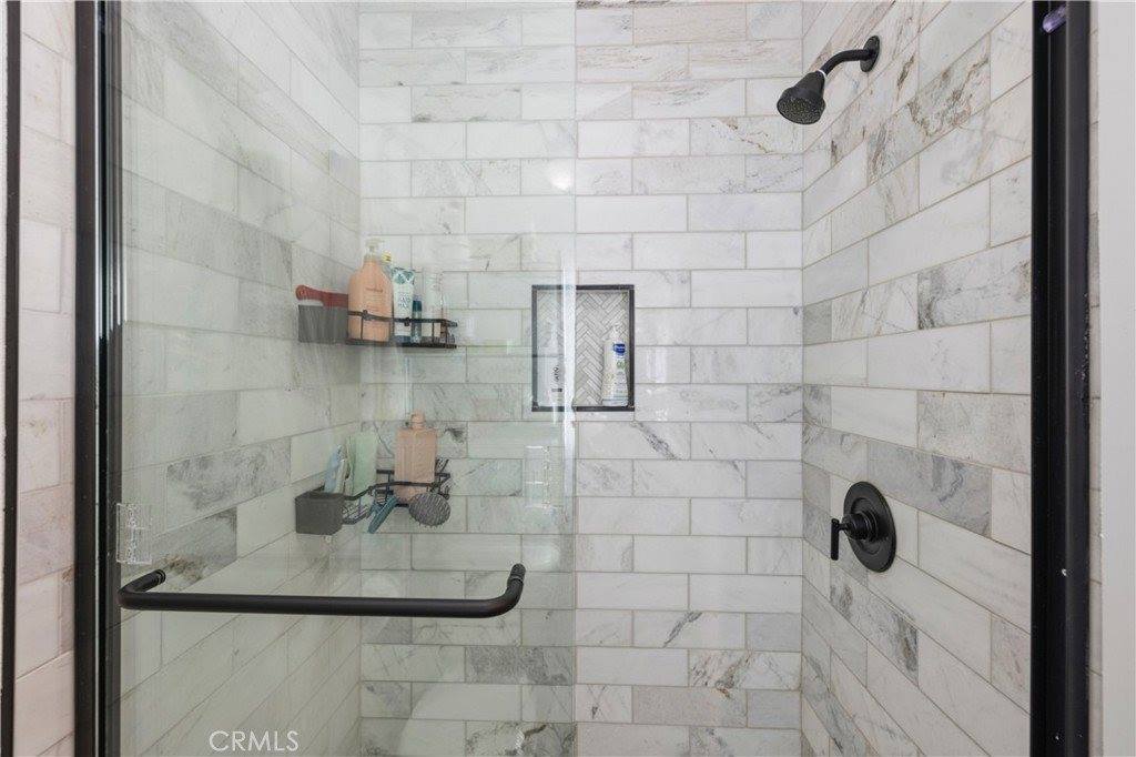 25048 Wheeler, Newhall, CA 91321