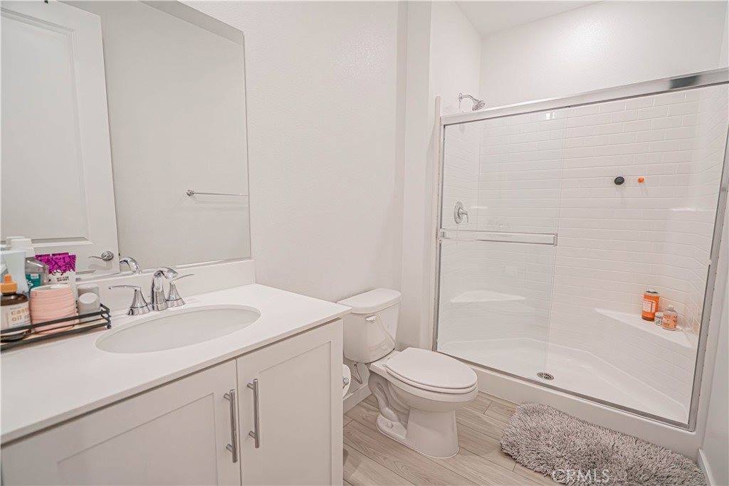 27154 Valley Oak Place, Valencia, CA 91381