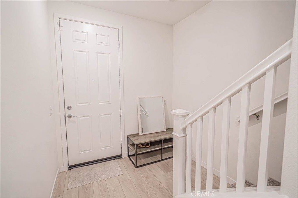 27154 Valley Oak Place, Valencia, CA 91381