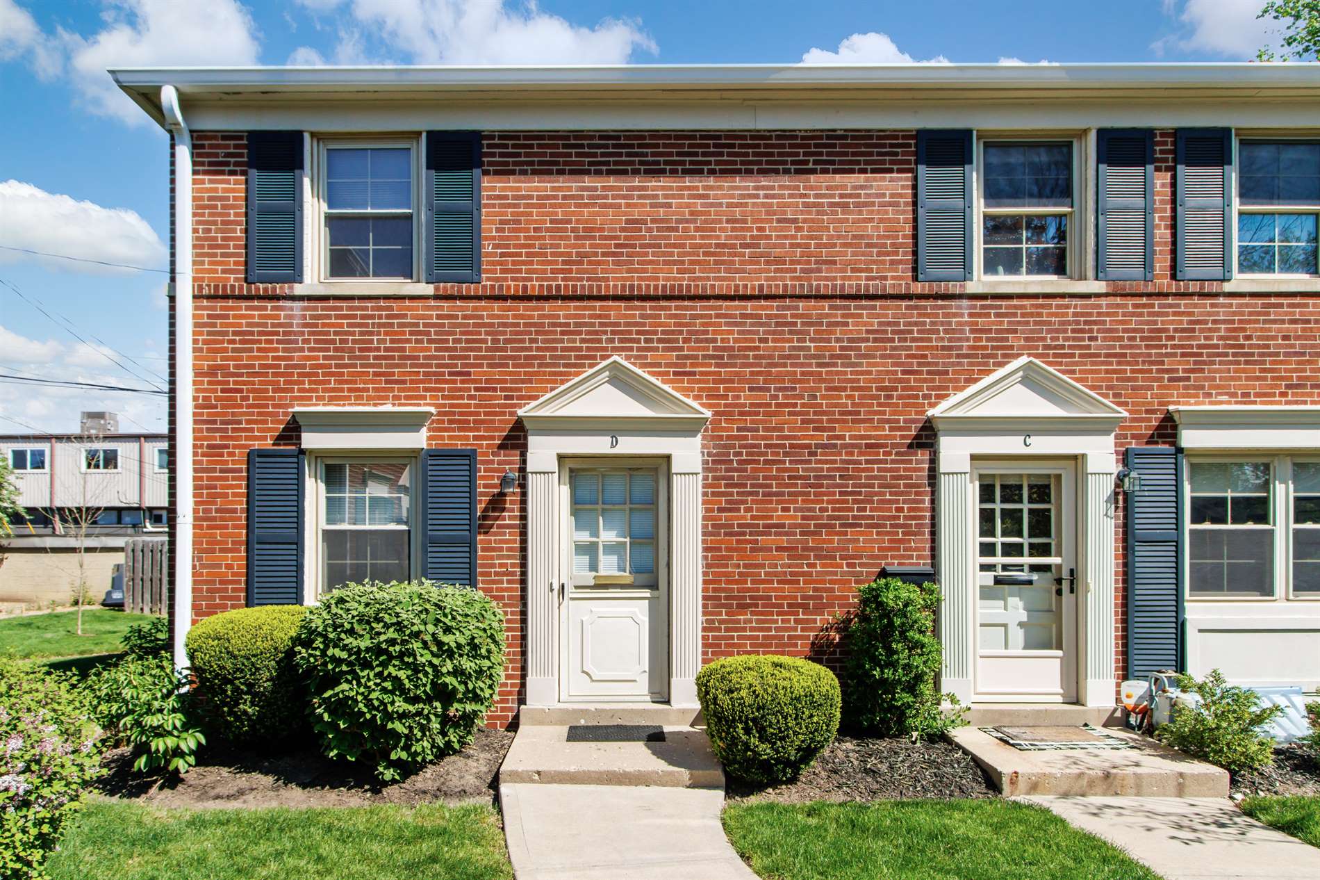 1845 Northwest Court, Columbus, OH 43212