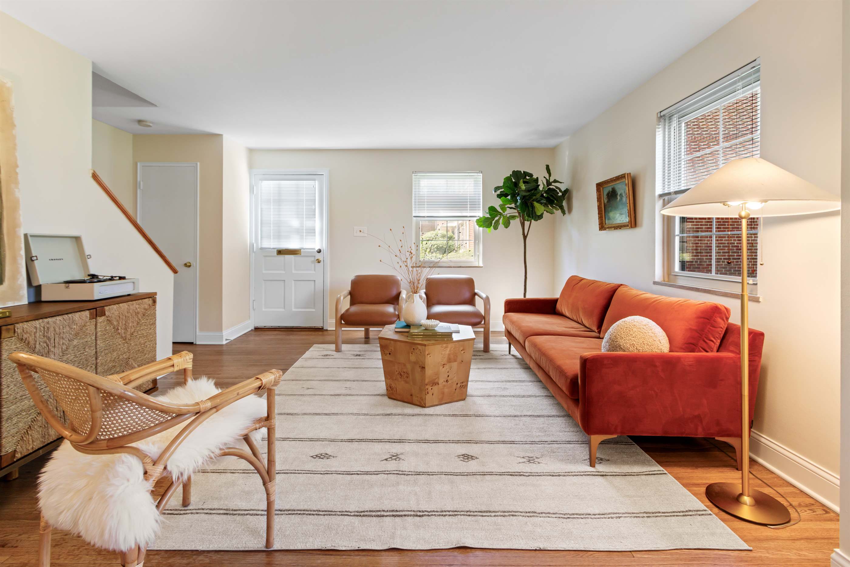 1845 Northwest Court, Columbus, OH 43212