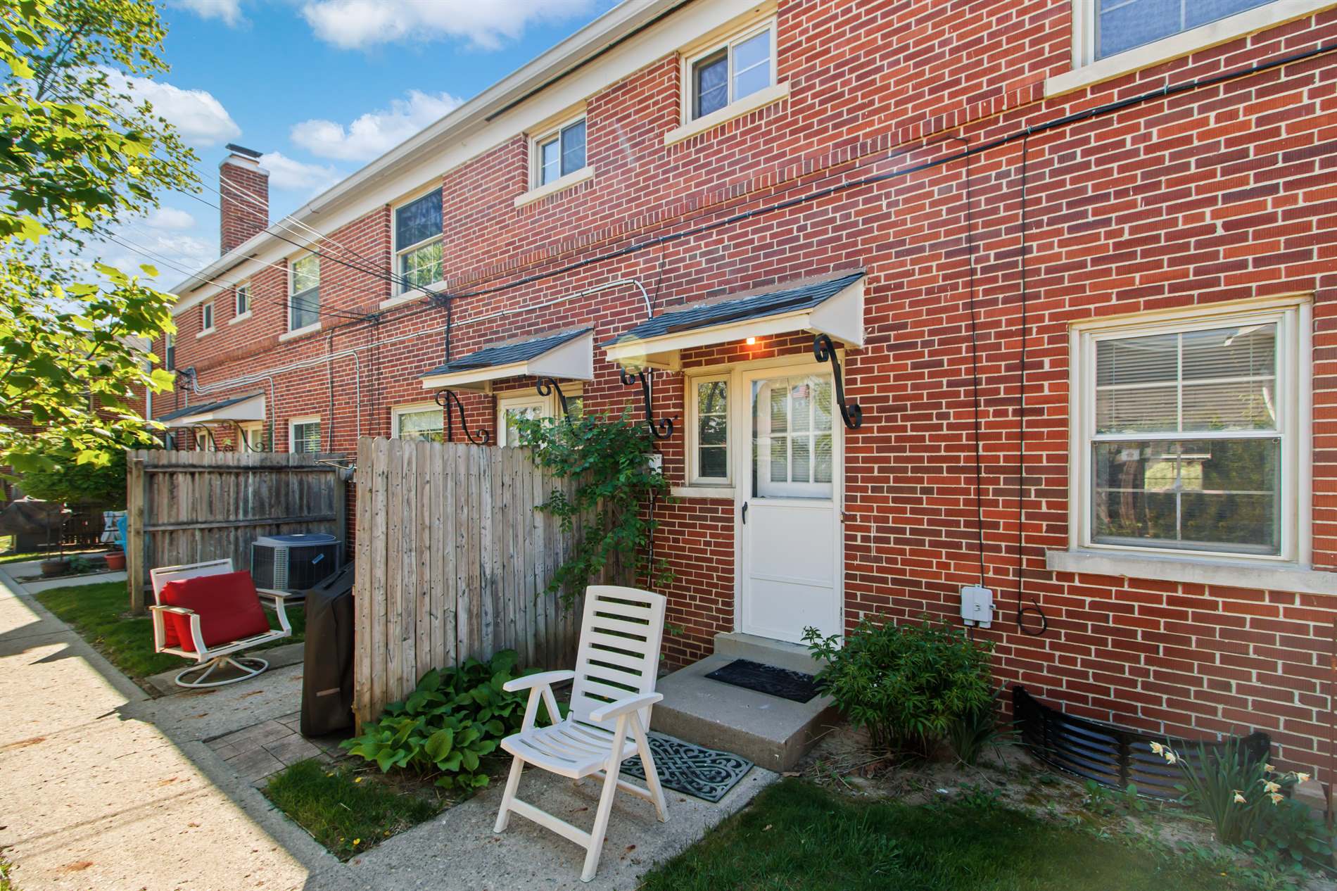 1845 Northwest Court, Columbus, OH 43212