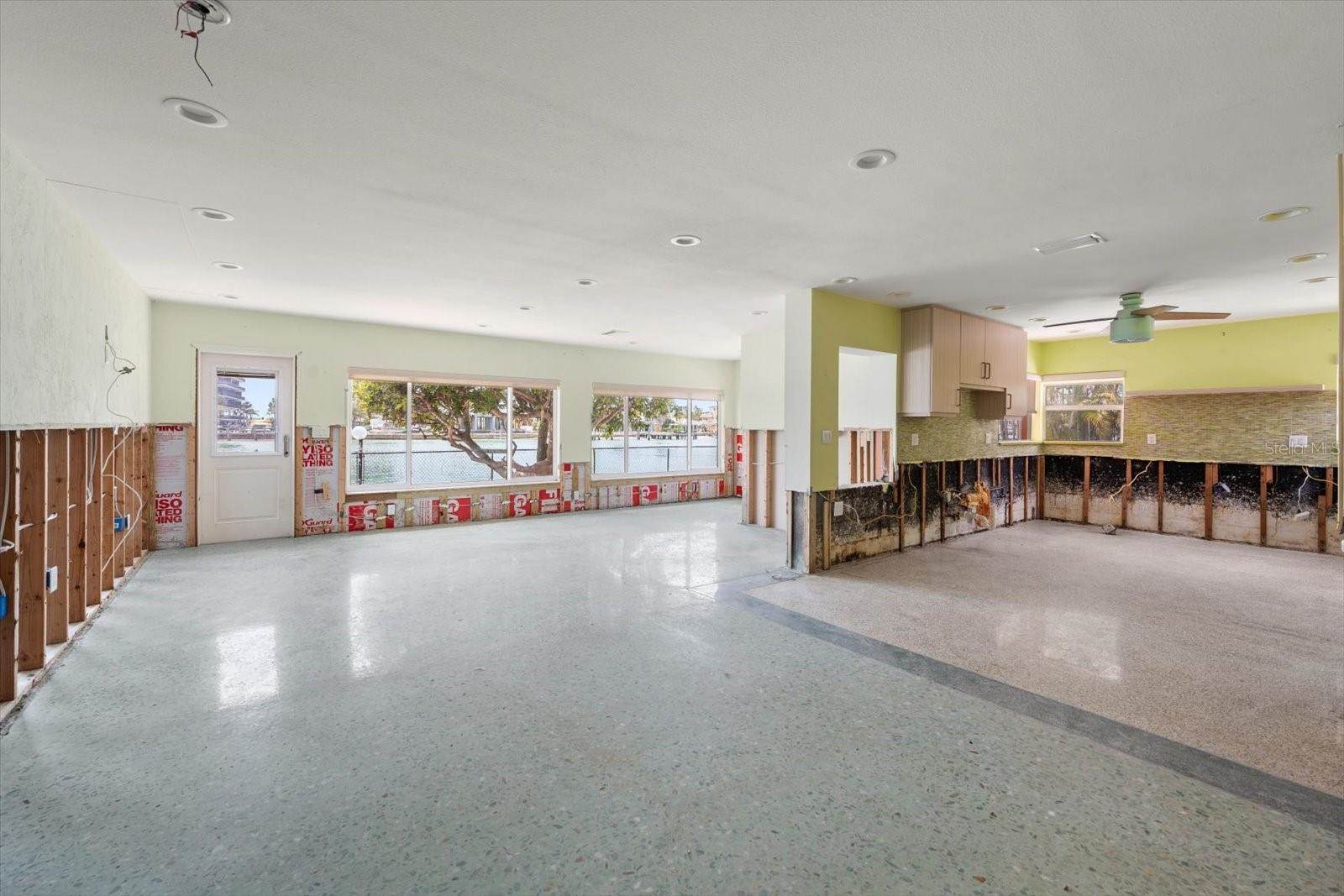630-650 79TH Avenue, Saint Pete Beach, FL 33706