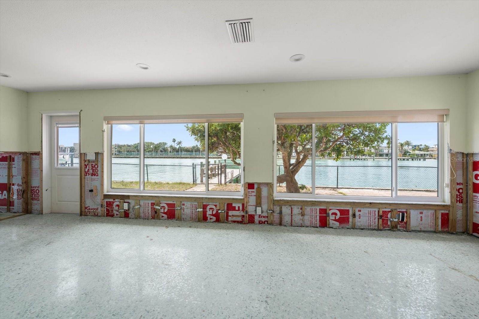 630-650 79TH Avenue, Saint Pete Beach, FL 33706