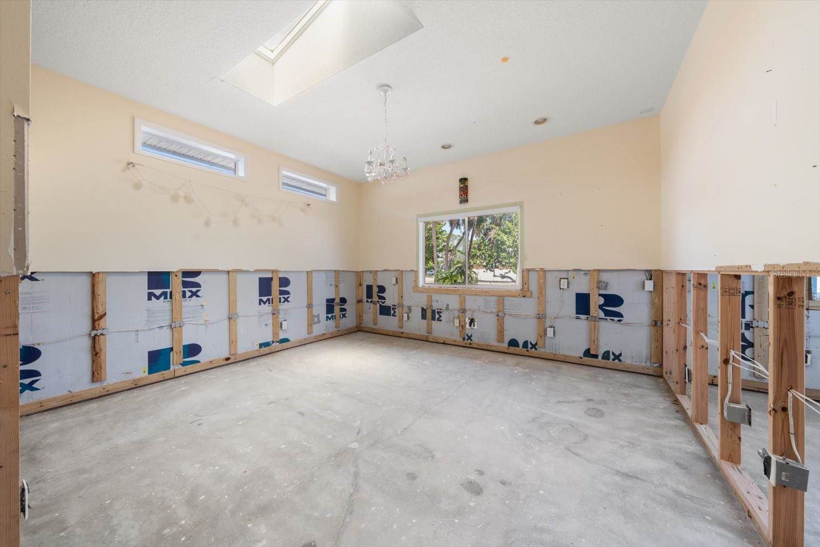 630-650 79TH Avenue, Saint Pete Beach, FL 33706