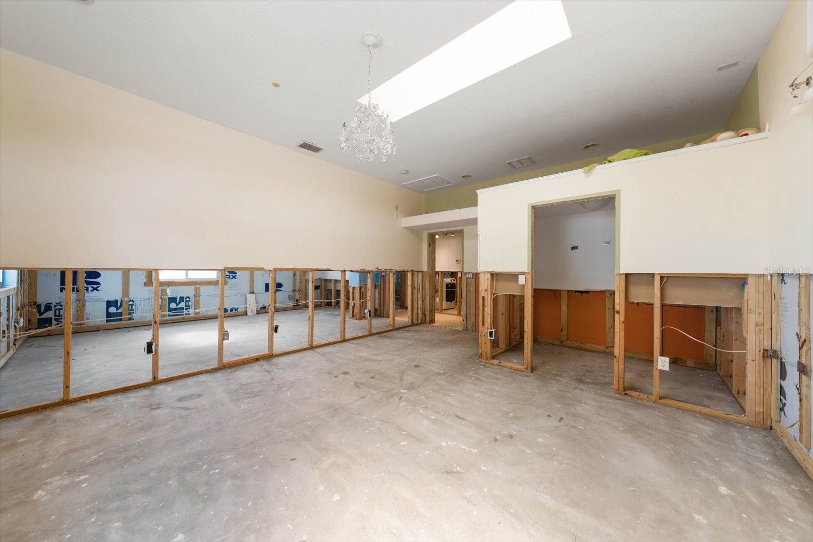 630-650 79TH Avenue, Saint Pete Beach, FL 33706